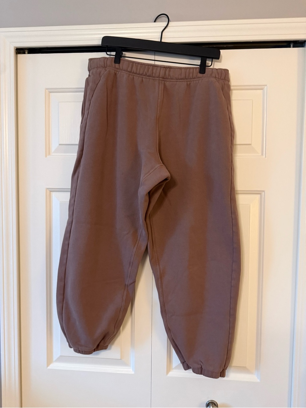 lululemon athletica Women's Mauve Brown Scuba Set